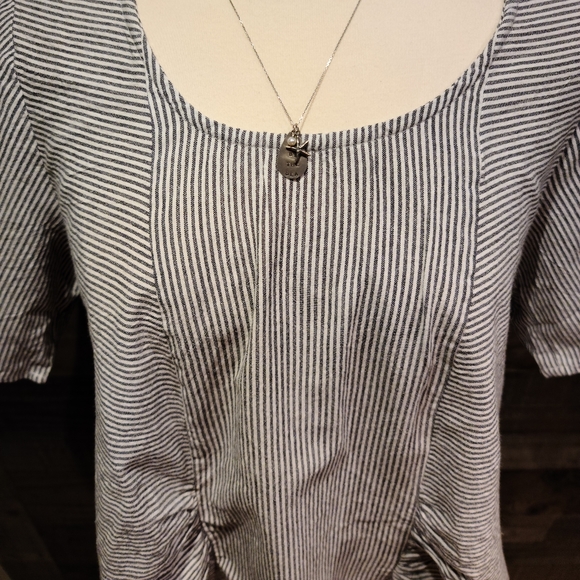 Tulip Carmella Top - Picture 3 of 4